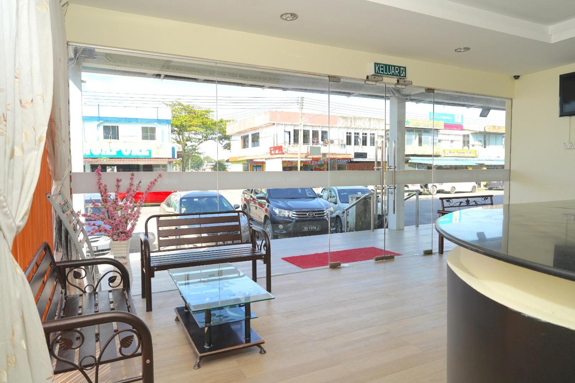 Super Oyo 89544 Utama Inn Bintulu Exterior photo